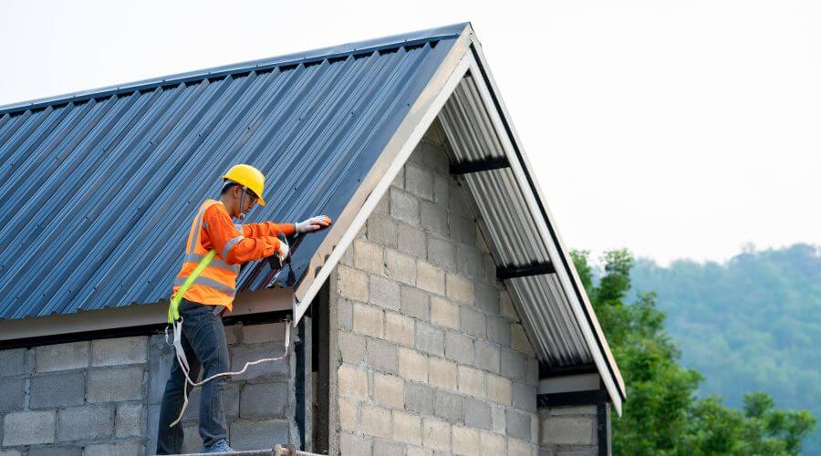 Professional residential roofers in Keene, ND